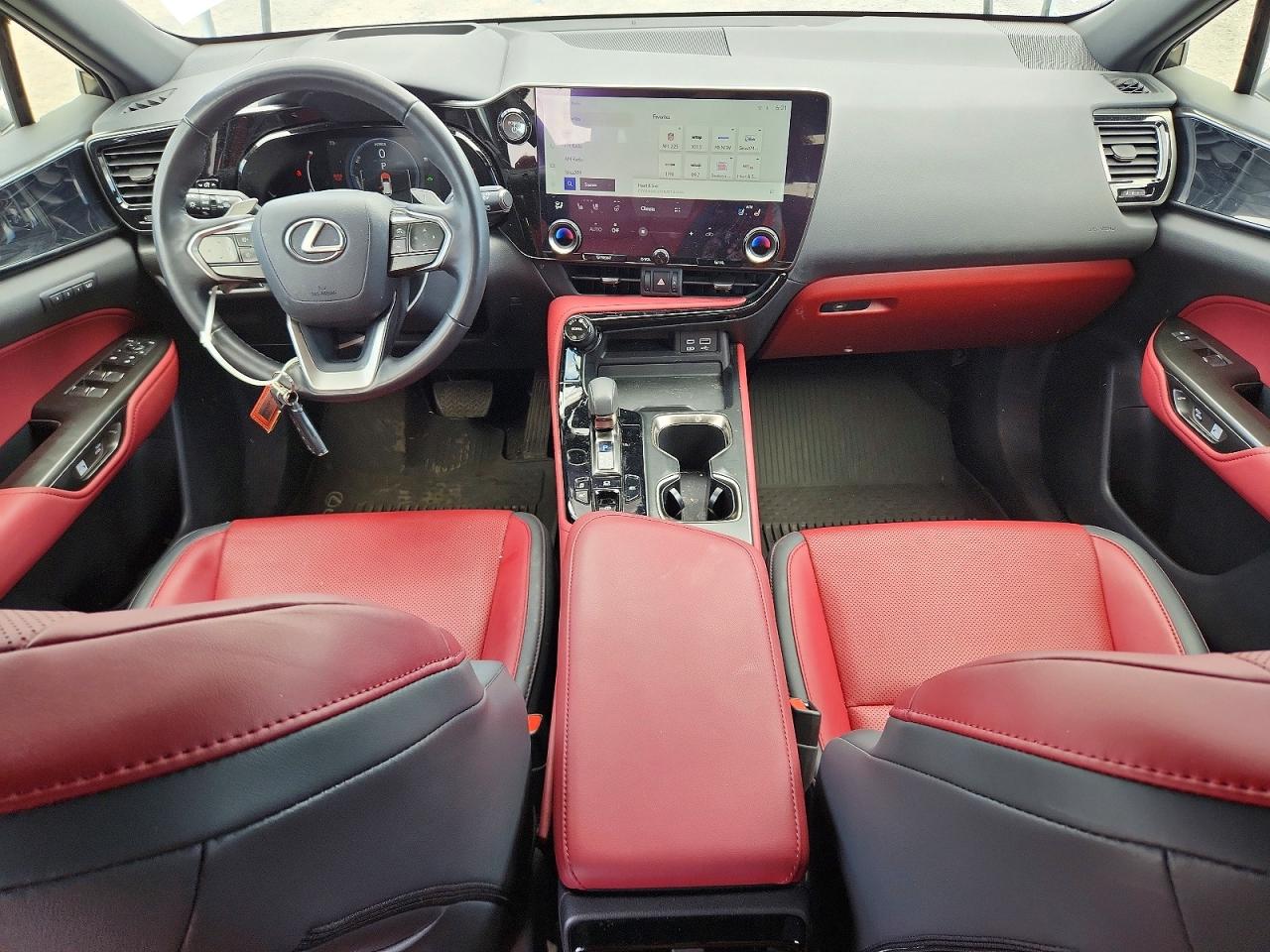 Lexus NX Premium