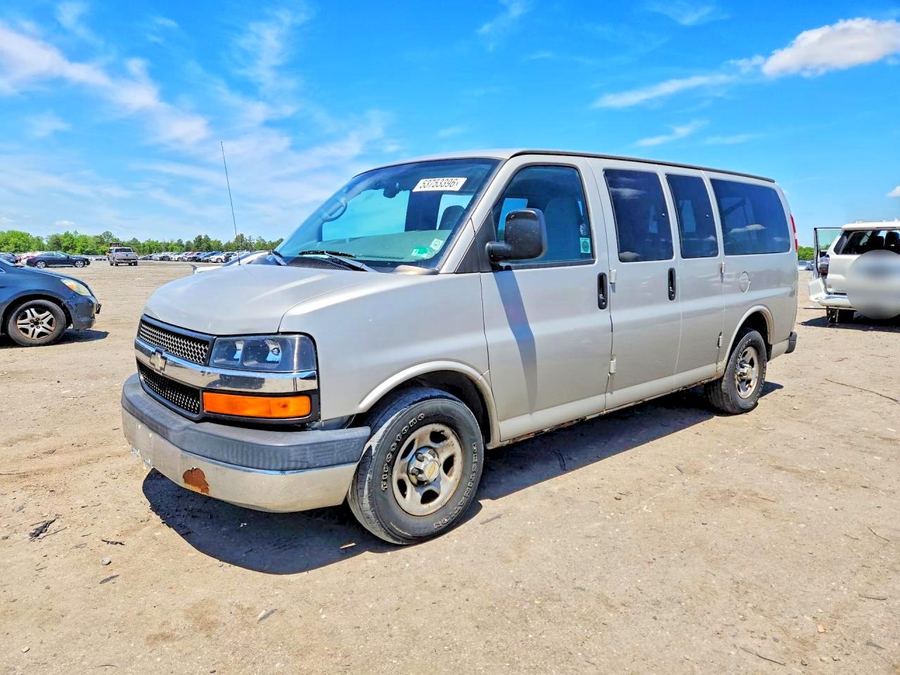 Salvage Chevrolet Express Image