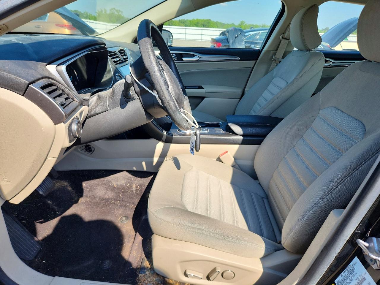 Ford Fusion Se Hybrid