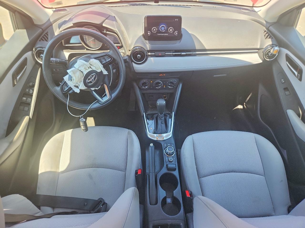 Toyota Yaris Le