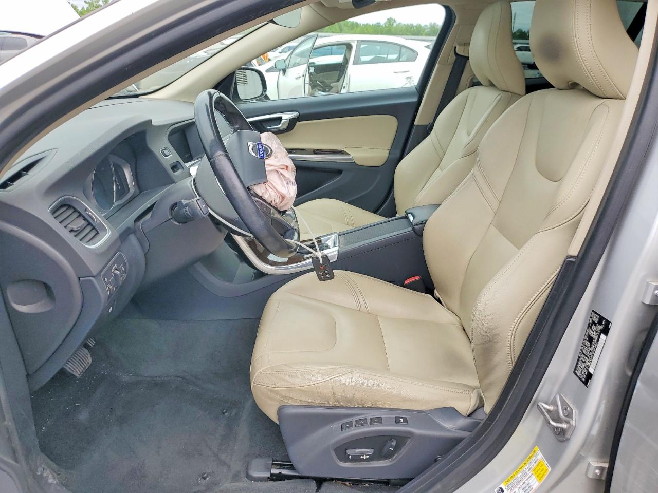 Volvo V60 Premier