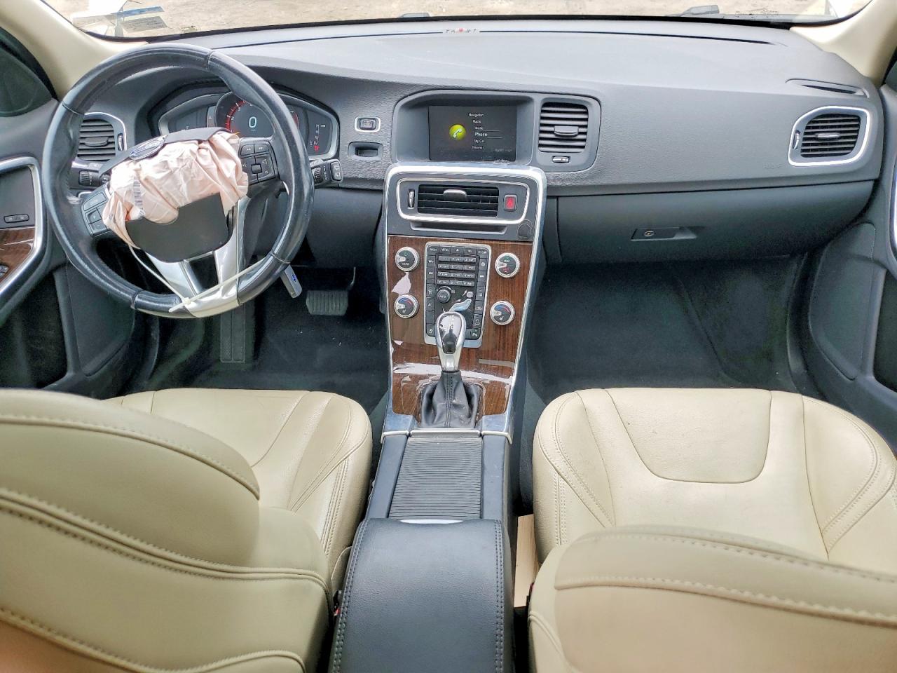 Volvo V60 Premier