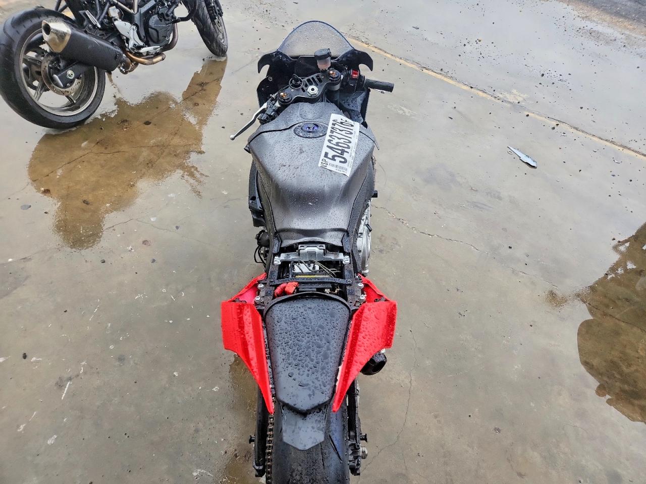 Yamaha Yzf1000