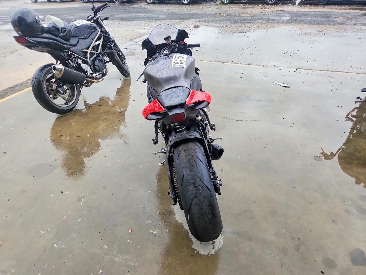 Yamaha Yzf1000