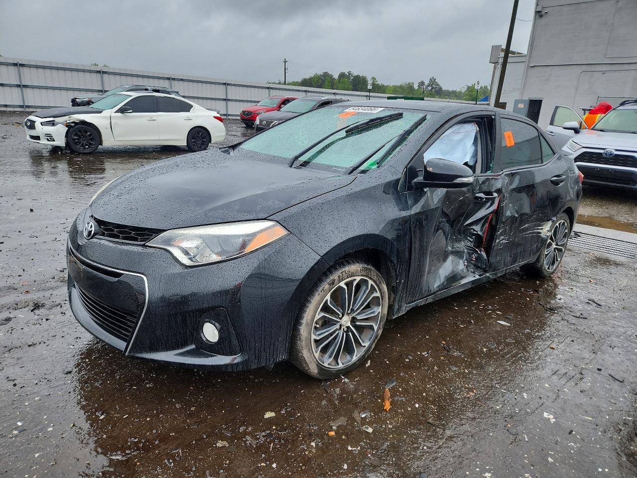 Salvage Toyota Corolla Image