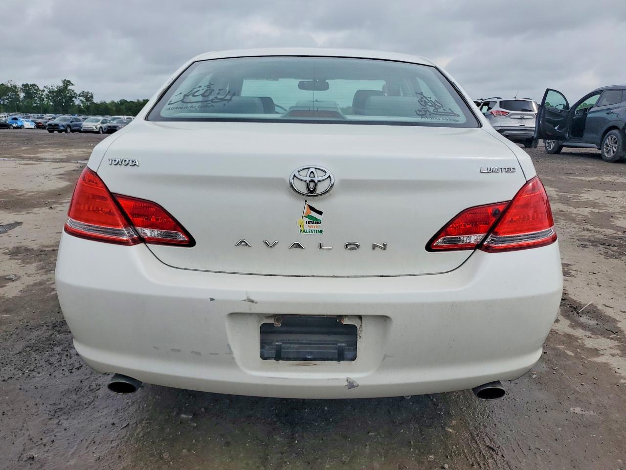 Toyota Avalon Limited