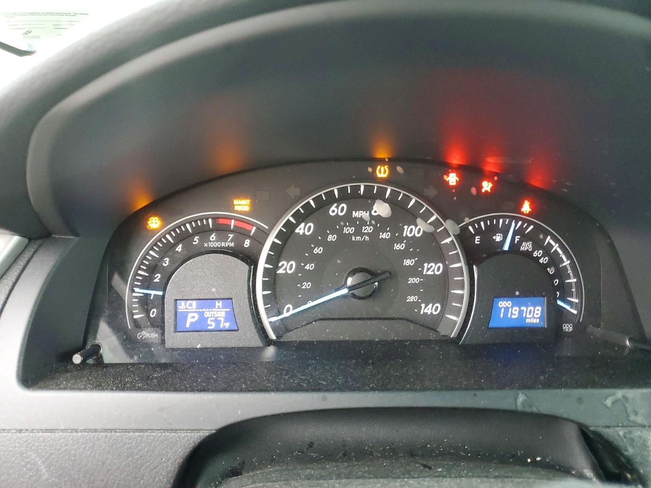Toyota Camry Le