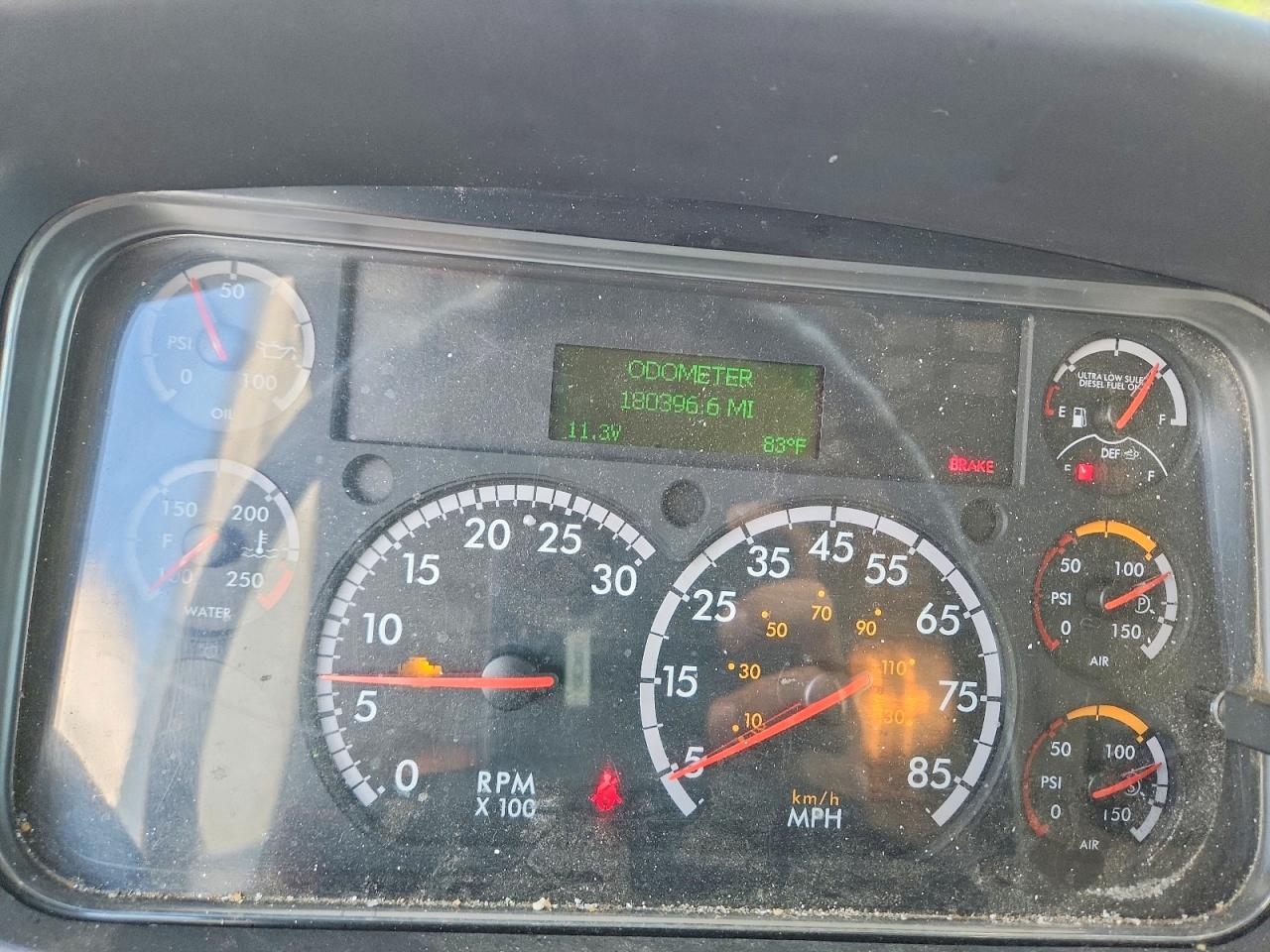 Freightliner M2