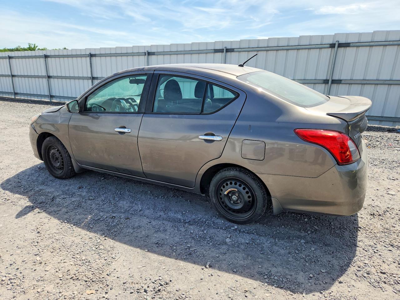Nissan Versa 1.6 Sv