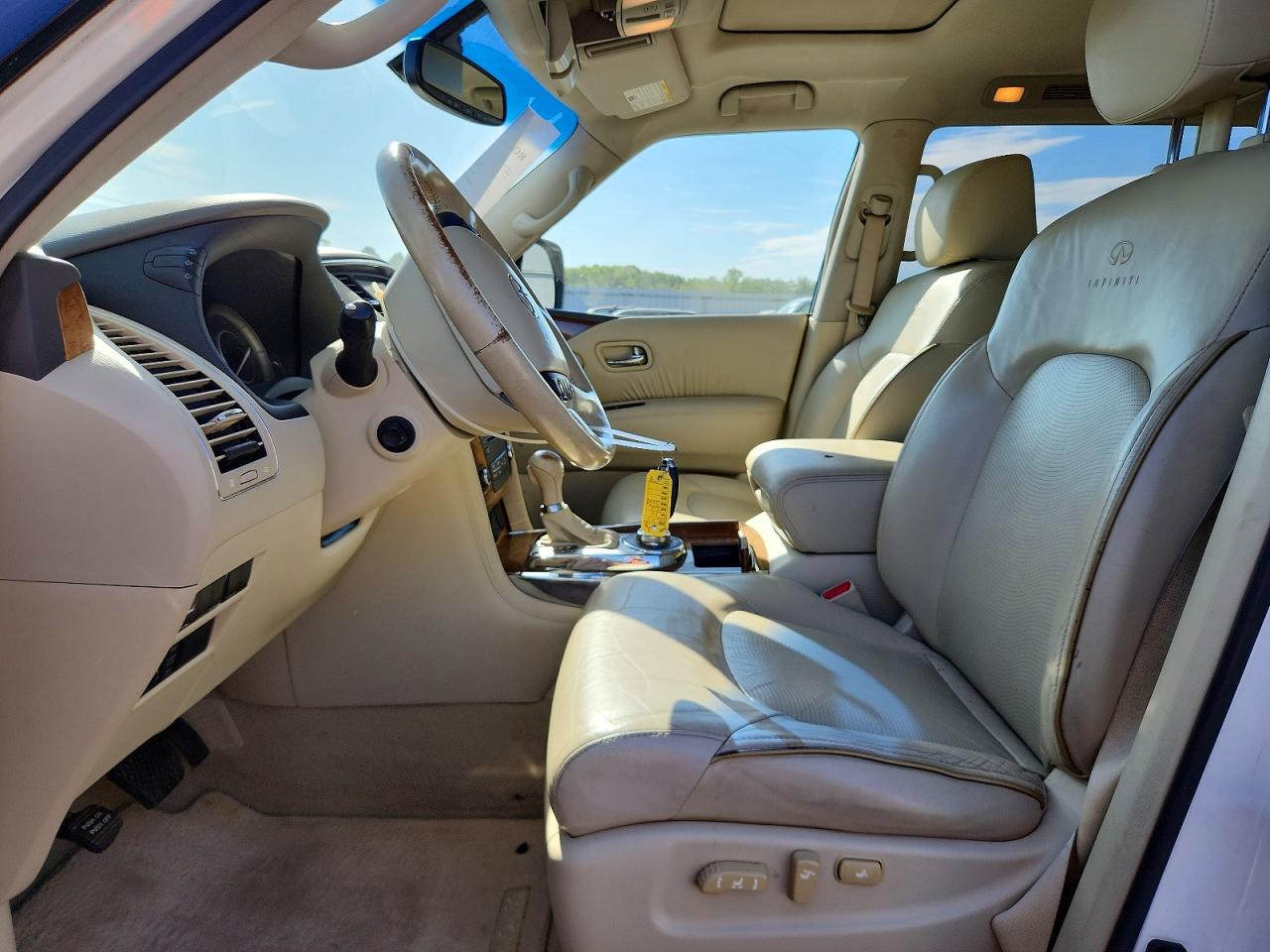 INFINITI Qx Base