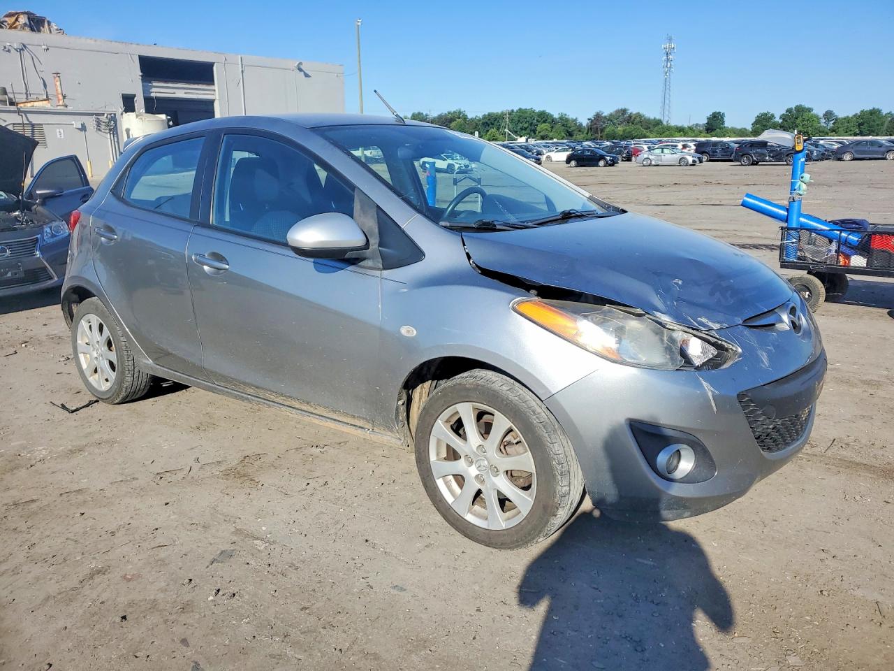Mazda 2
