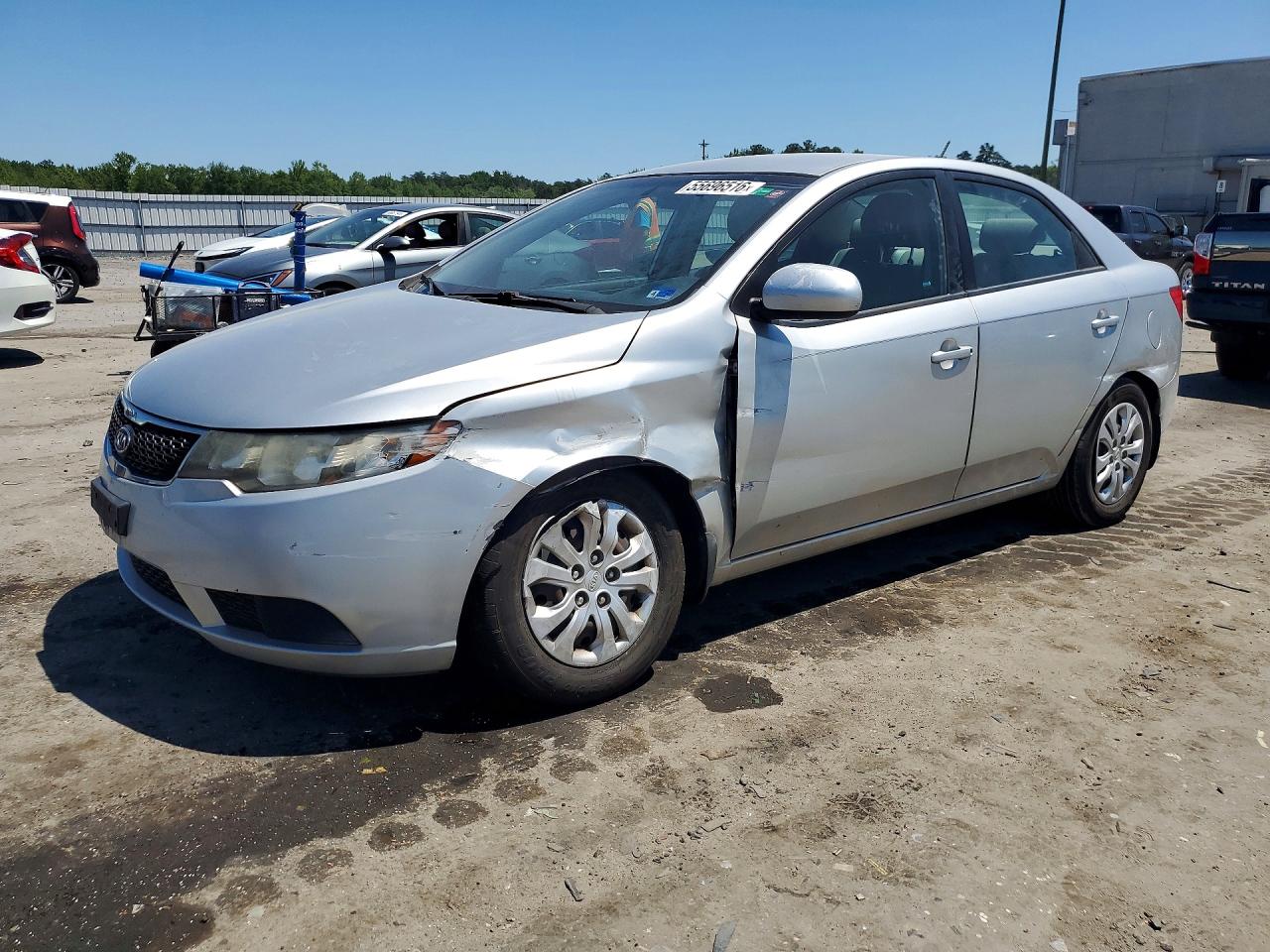 Salvage Kia Forte Image
