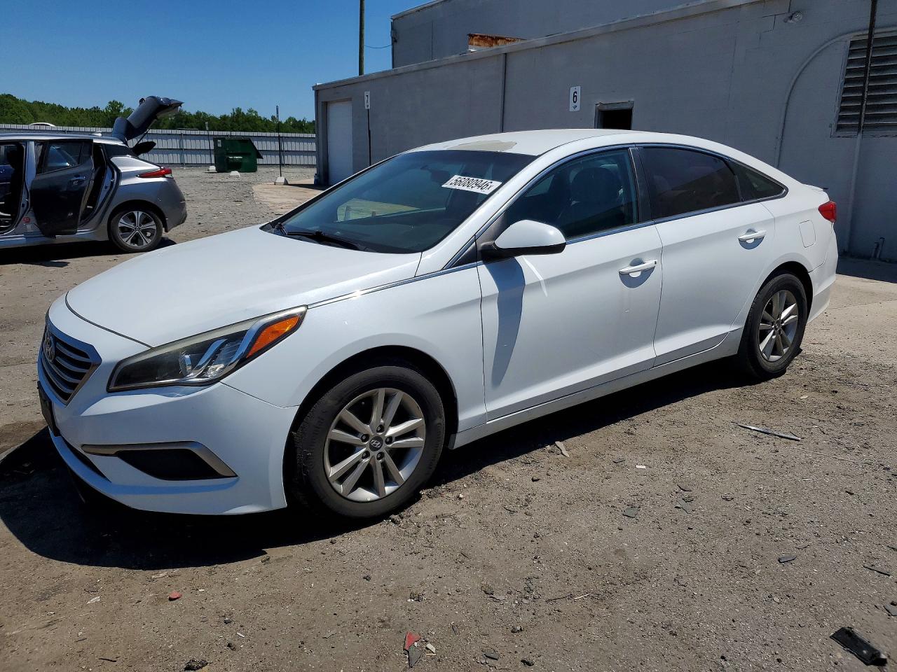 Salvage Hyundai SONATA Image