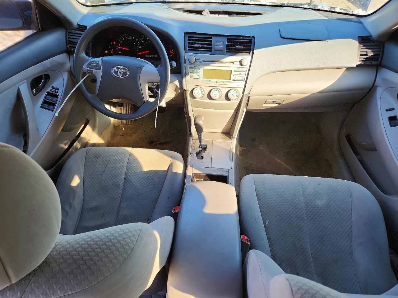 Toyota Camry Ce