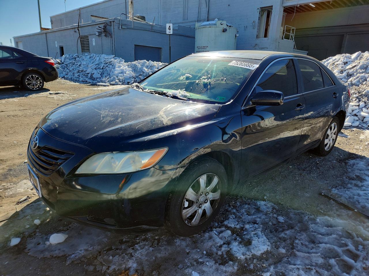 Salvage Toyota Camry Image