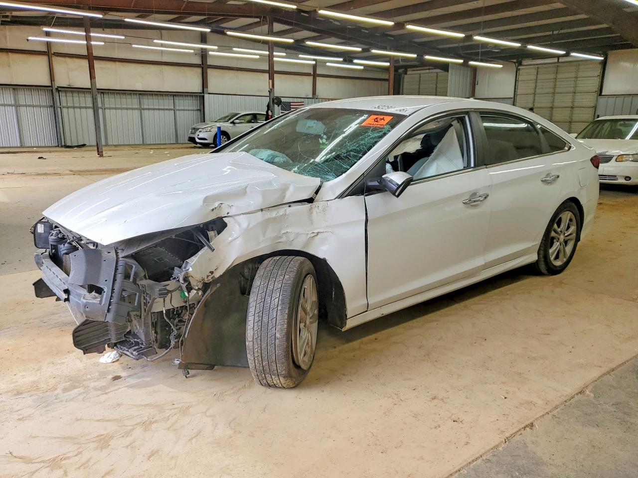 Salvage Hyundai SONATA Image