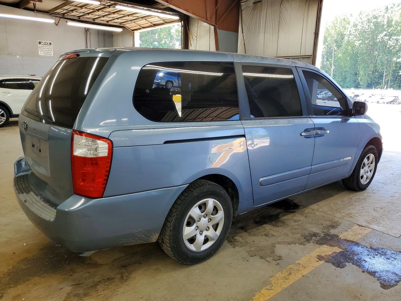 Kia Sedona Lx