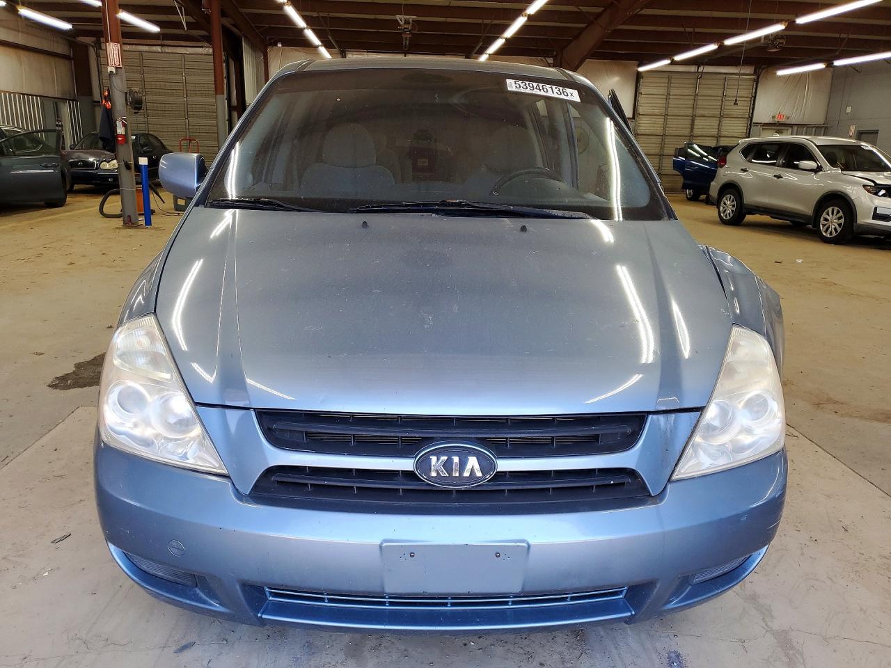 Kia Sedona Lx