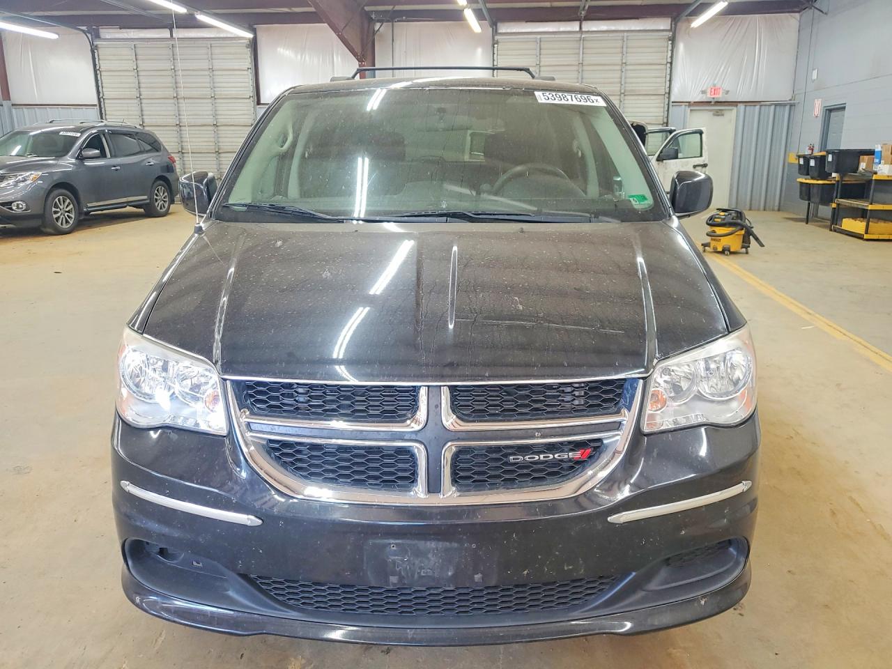 Dodge Caravan Sxt