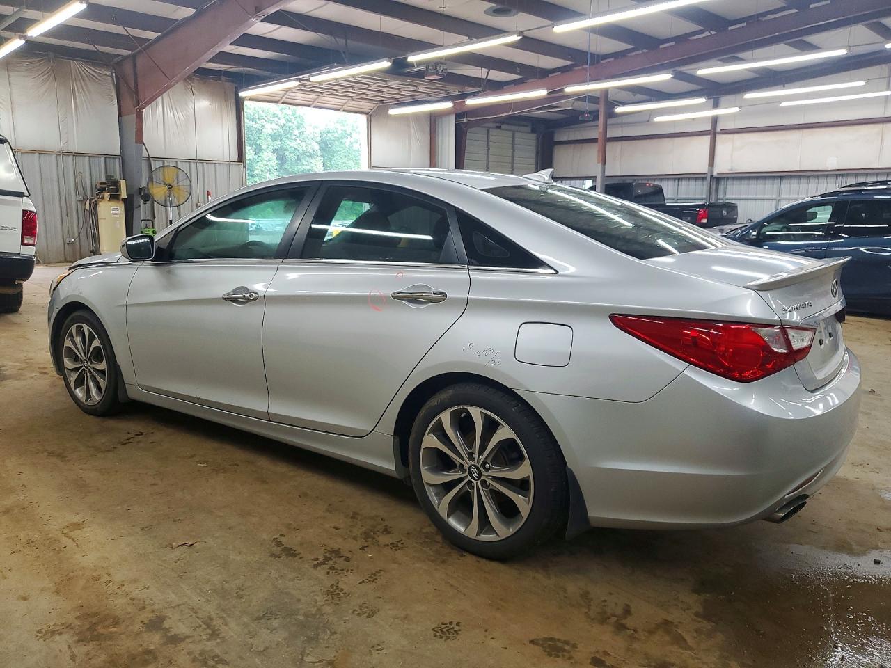 Hyundai SONATA Se 2.0t