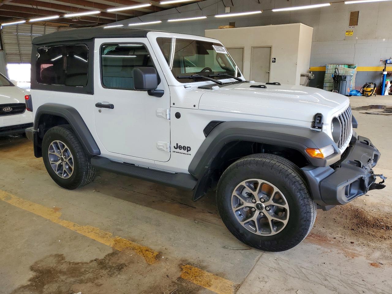 Jeep Wrangler Sport
