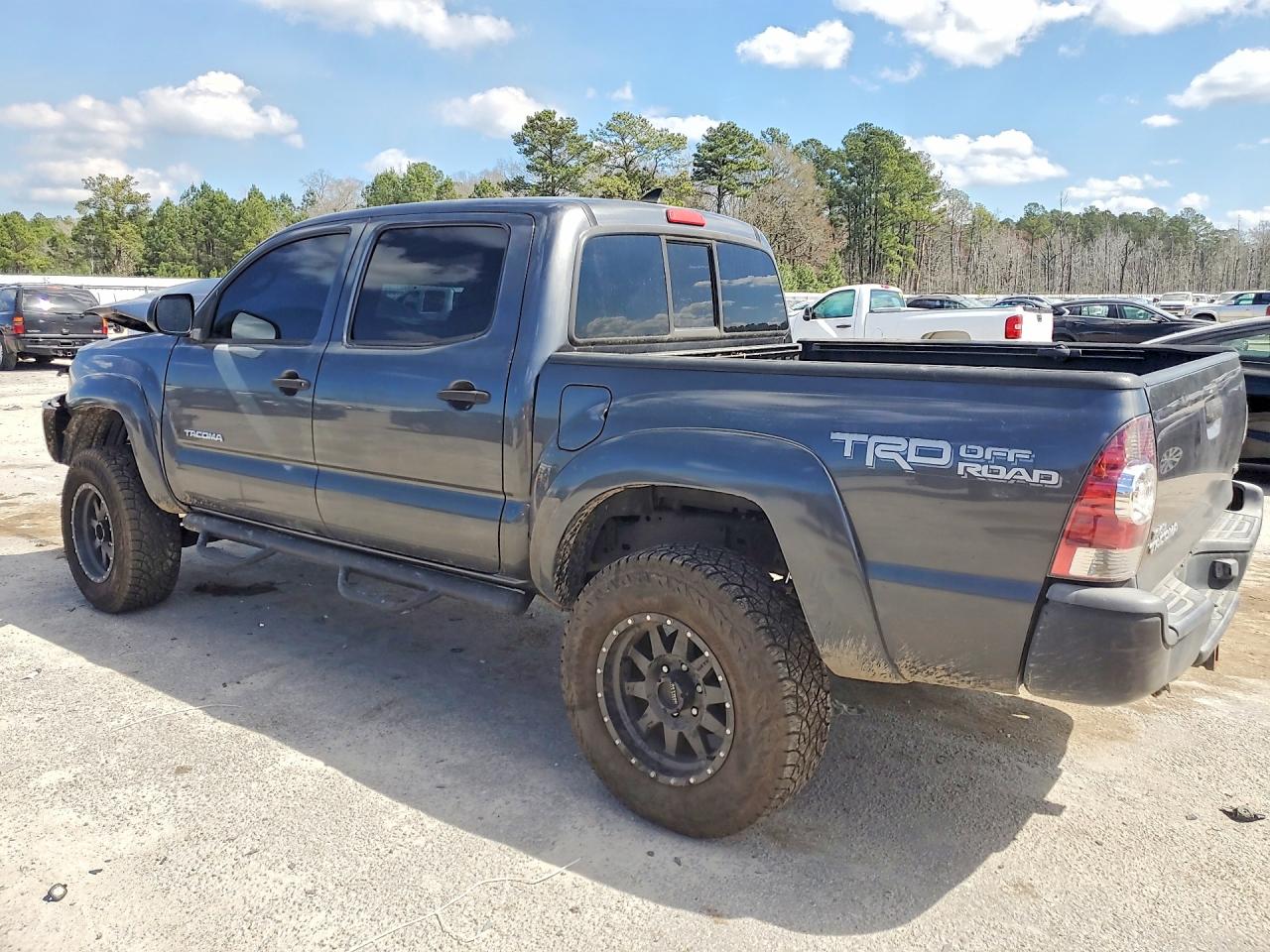 Toyota Tacoma V6