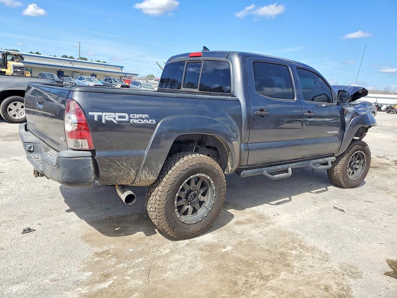 Toyota Tacoma V6