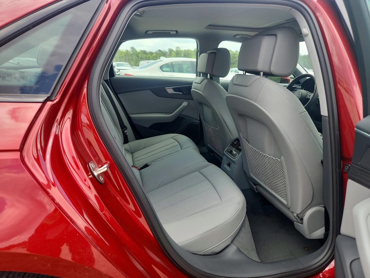 Audi A4 Premium
