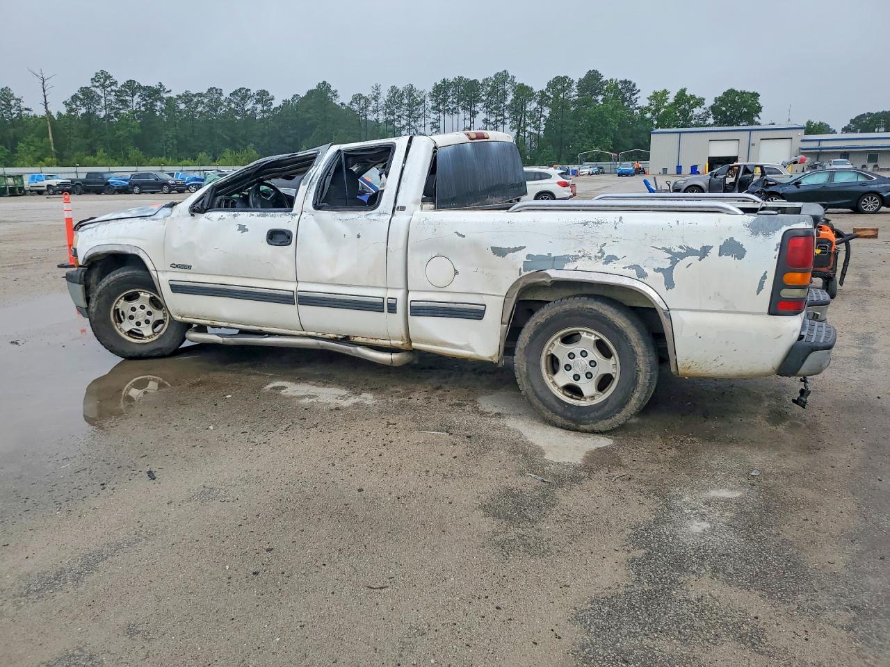Chevrolet Silverado C1500
