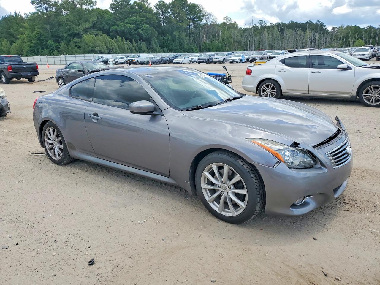 INFINITI G37 Coupe Journey