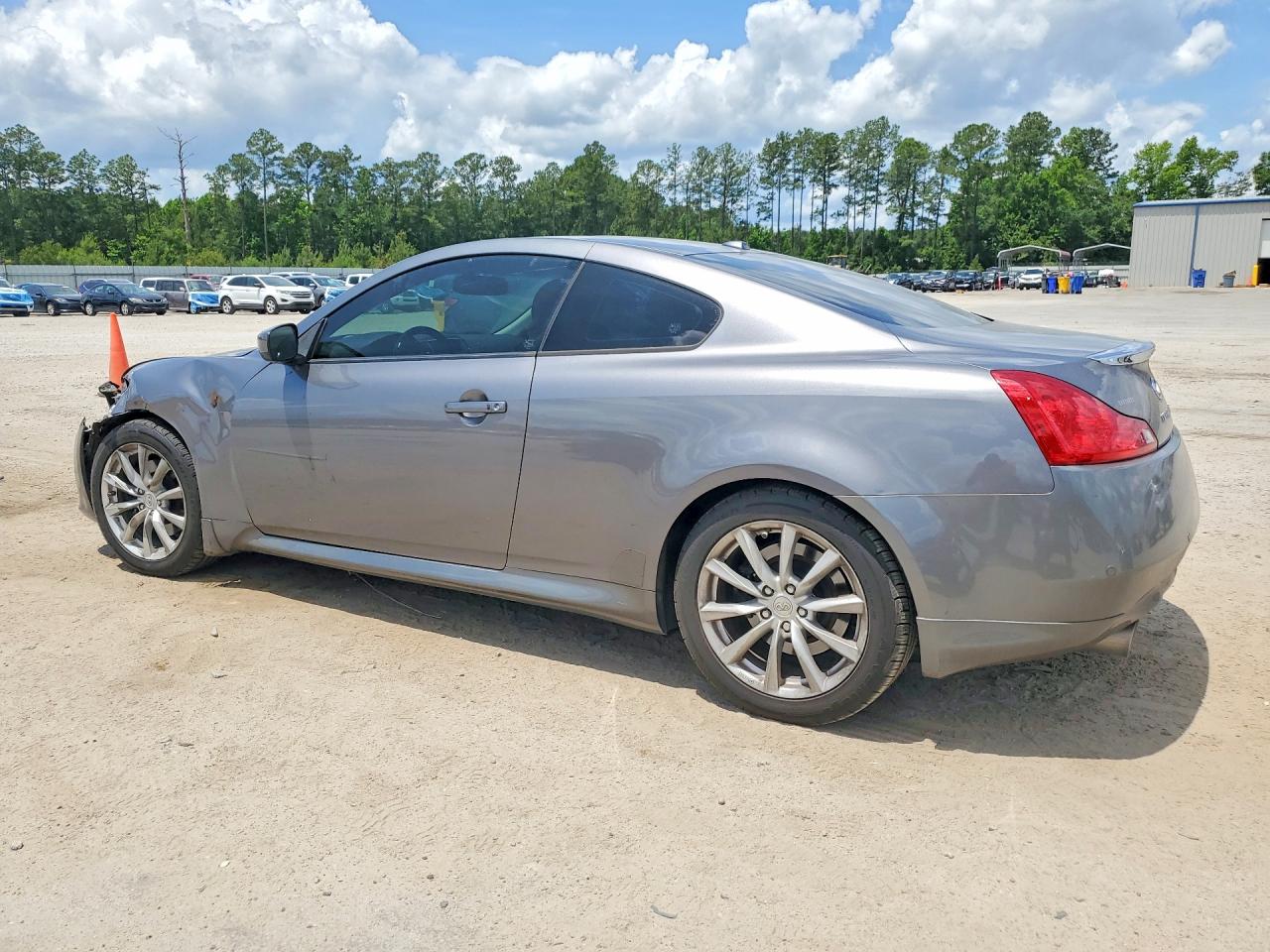 INFINITI G37 Coupe Journey