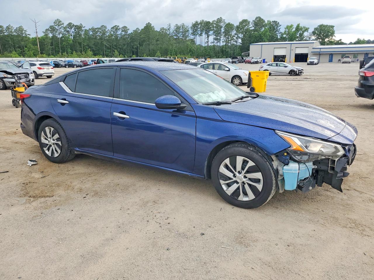 Nissan Altima S