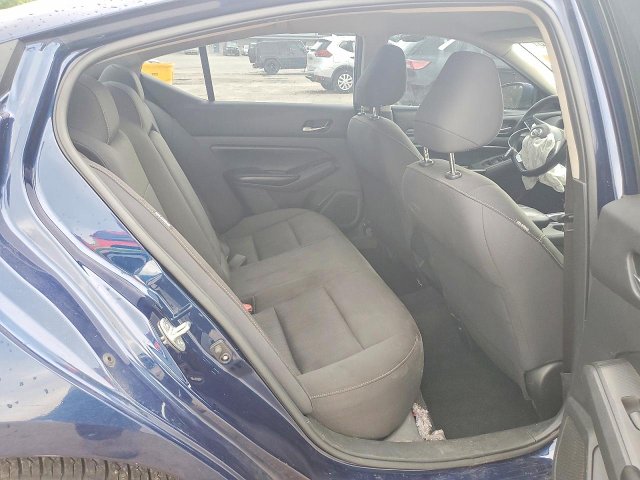 Nissan Altima S