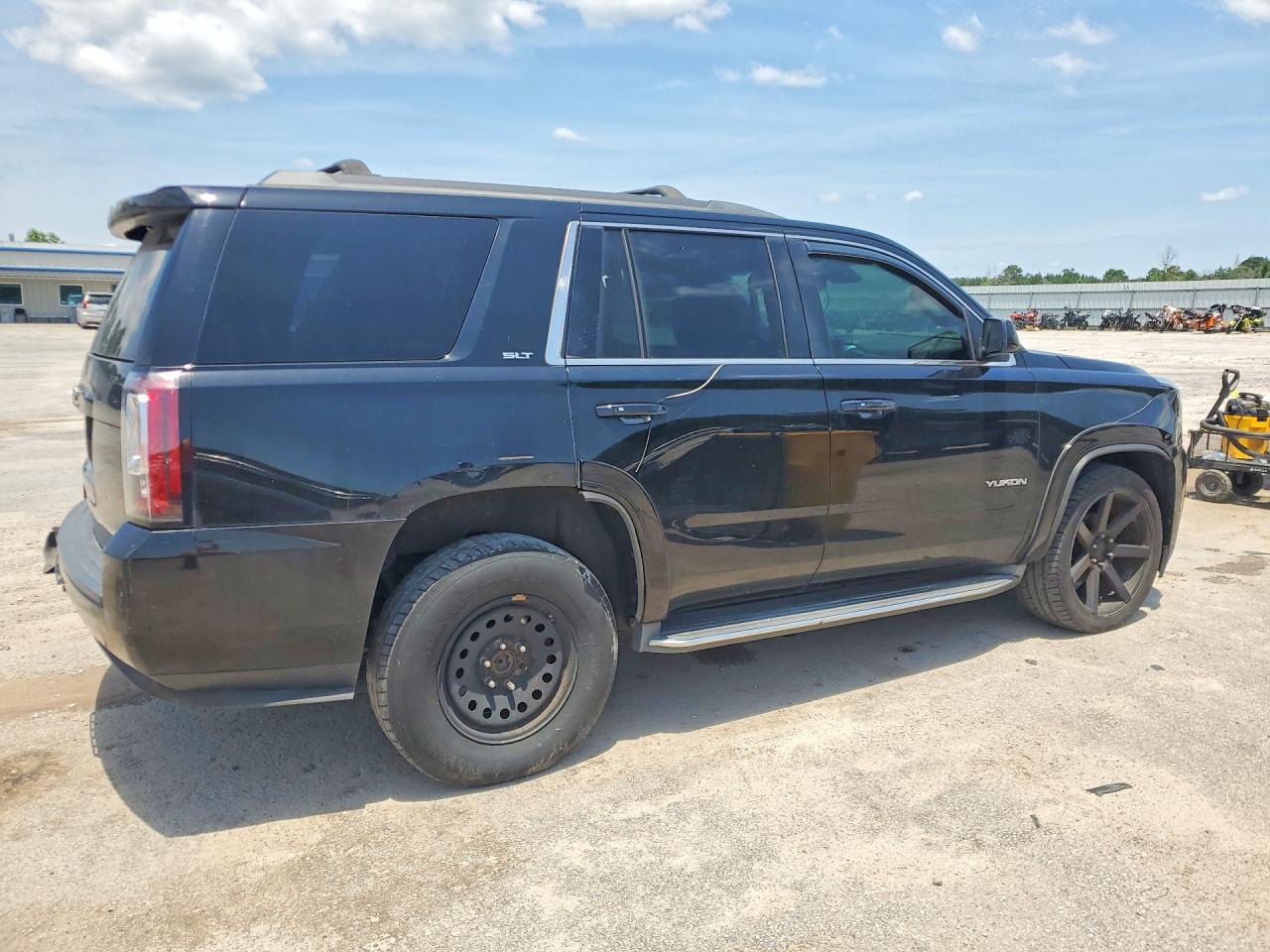 GMC Yukon Slt
