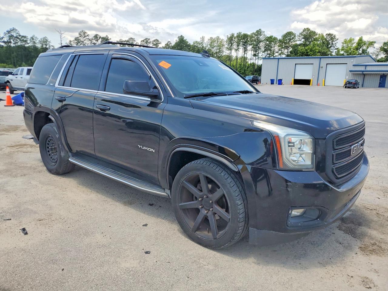 GMC Yukon Slt