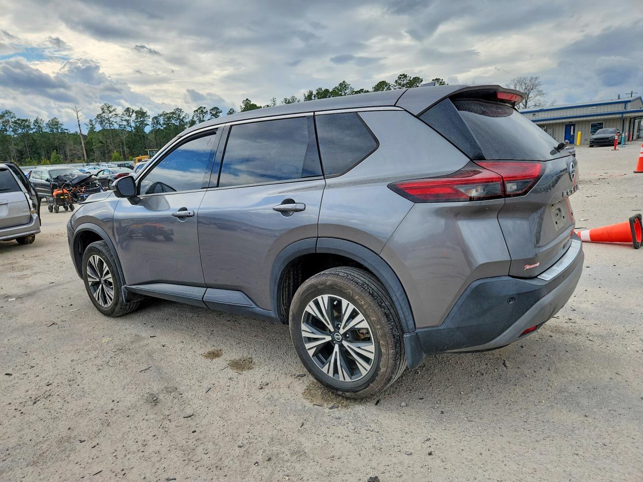 Nissan Rogue Sv