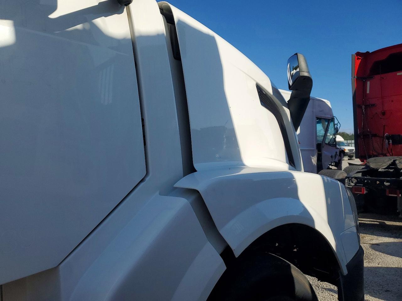 Volvo Vnl