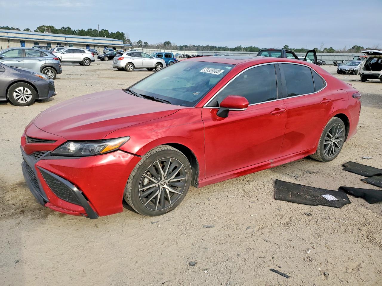 Salvage Toyota Camry Image