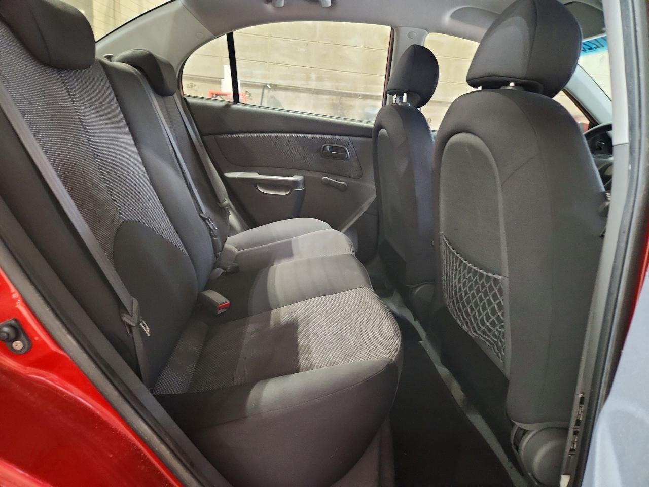 Kia Rio Base