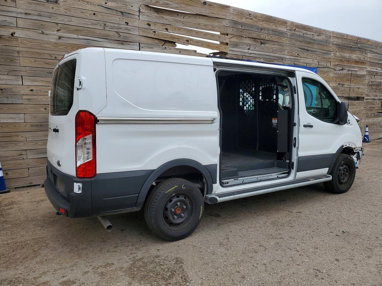 Ford Transit T-250