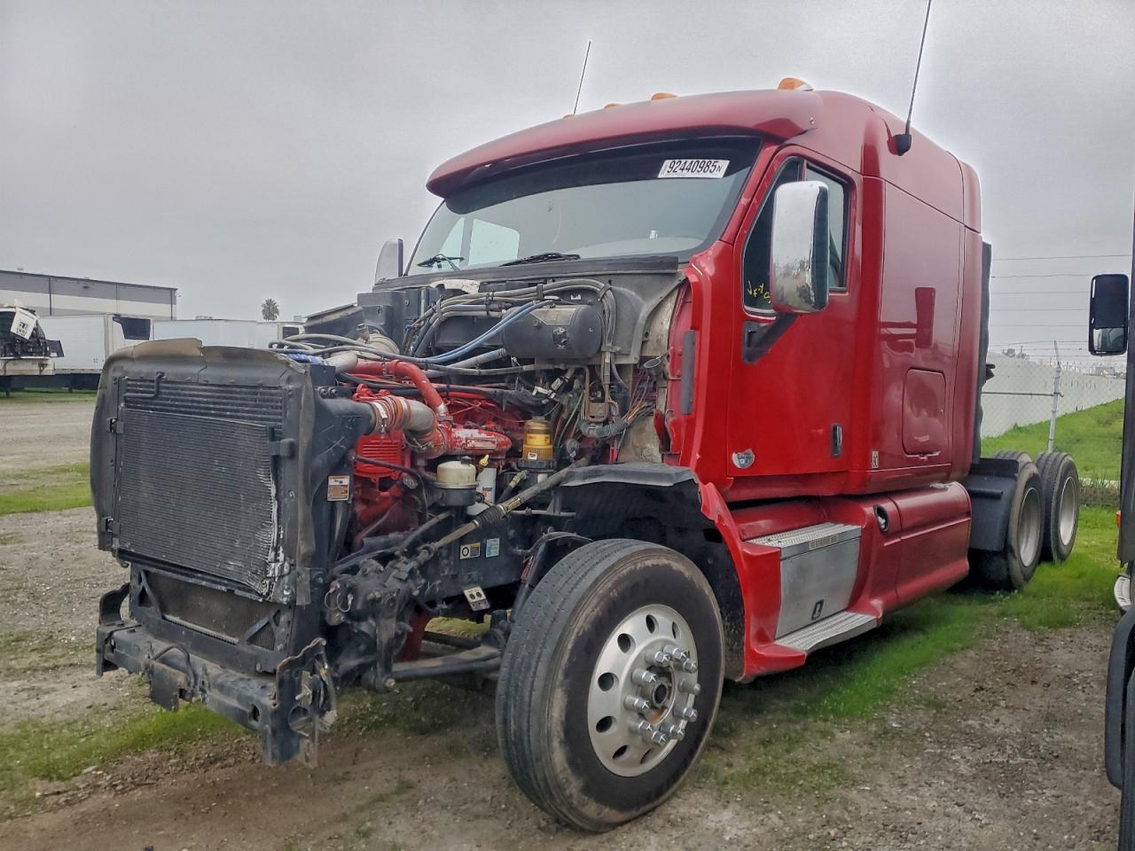Peterbilt Tractor 587