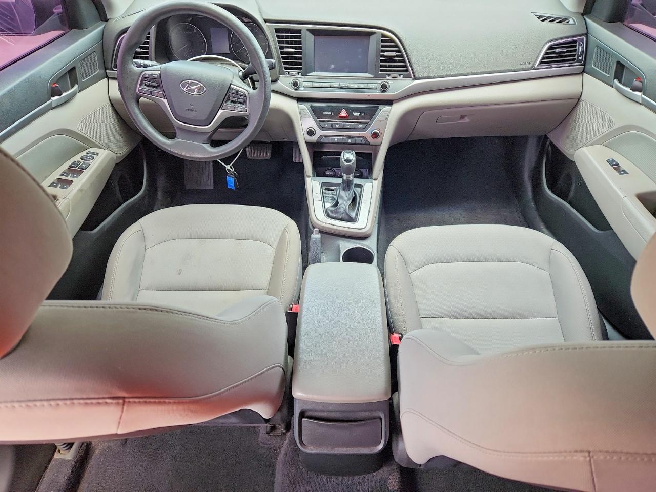 Hyundai ELANTRA Sel