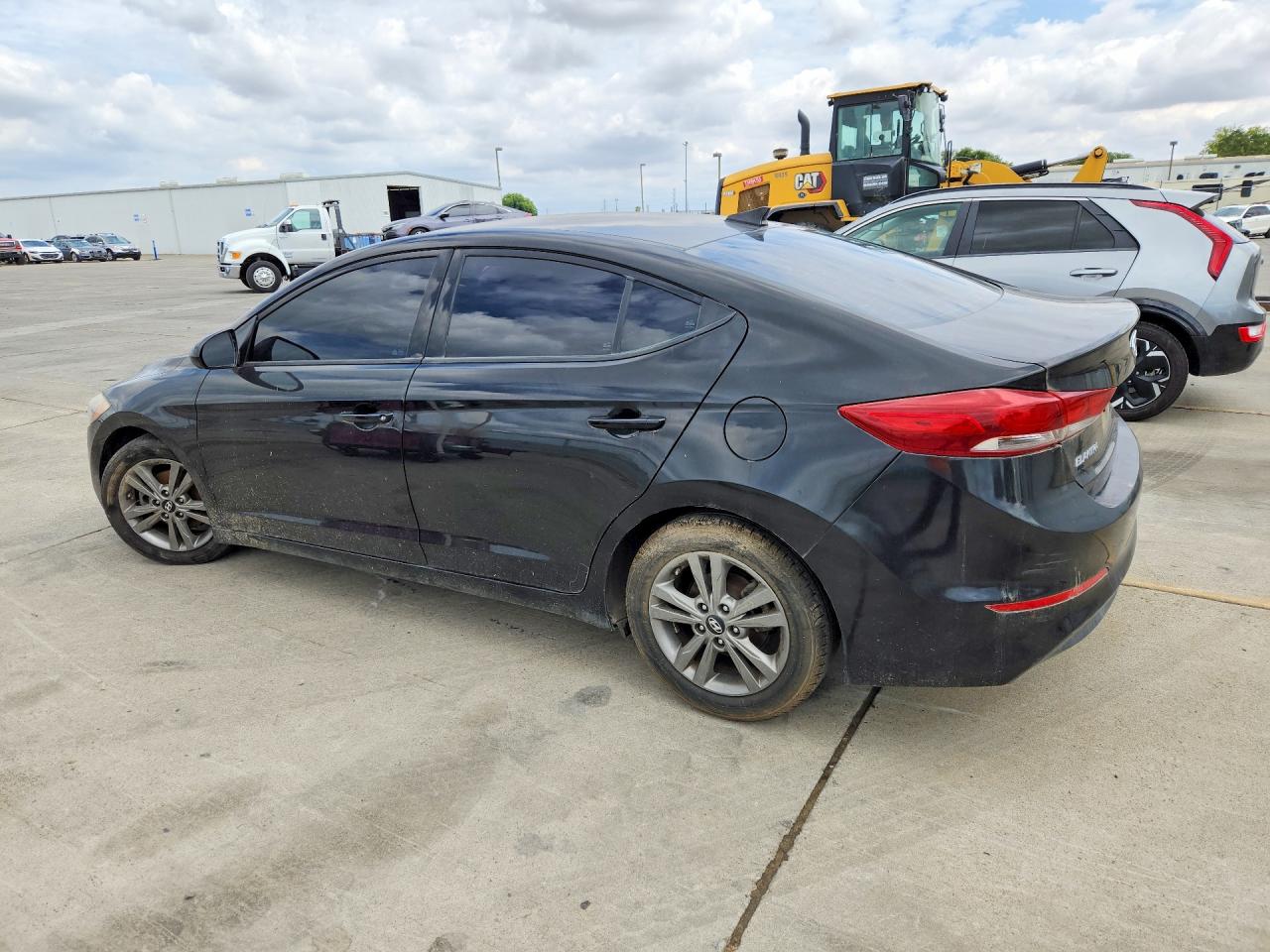 Hyundai ELANTRA Sel