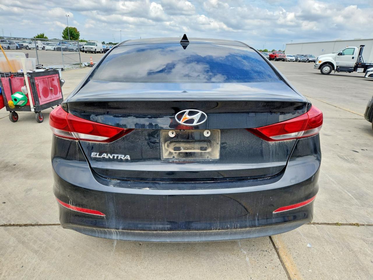 Hyundai ELANTRA Sel