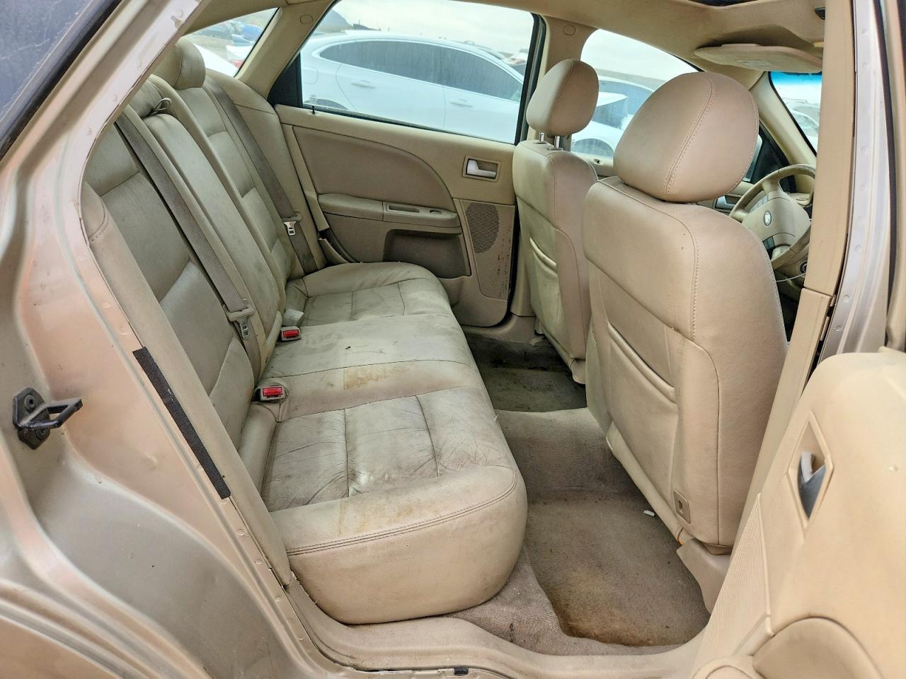 Ford Five Hundr Sel