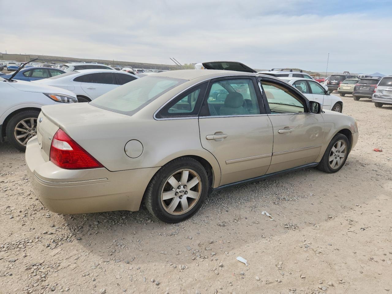 Ford Five Hundr Sel