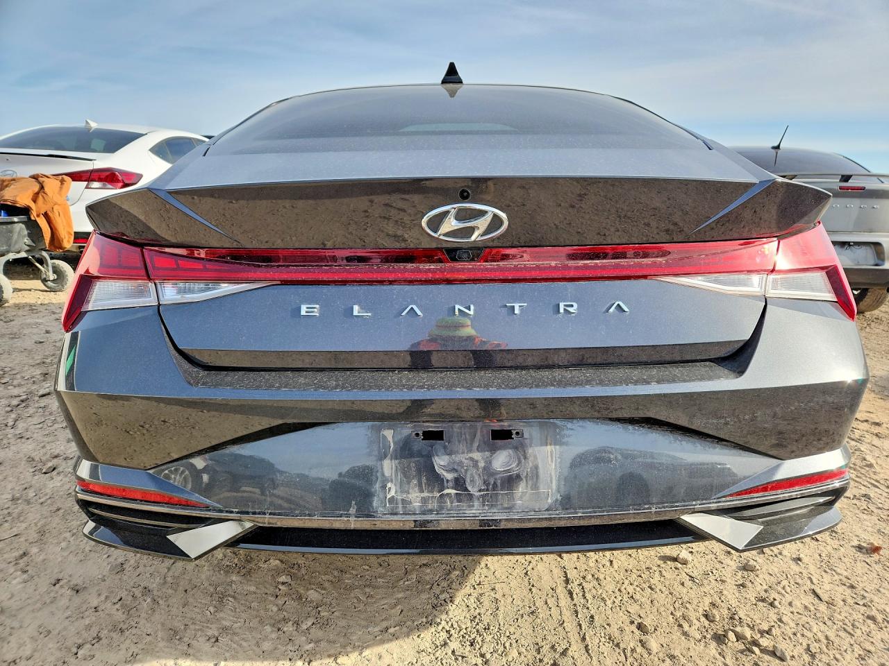 Hyundai ELANTRA Sel