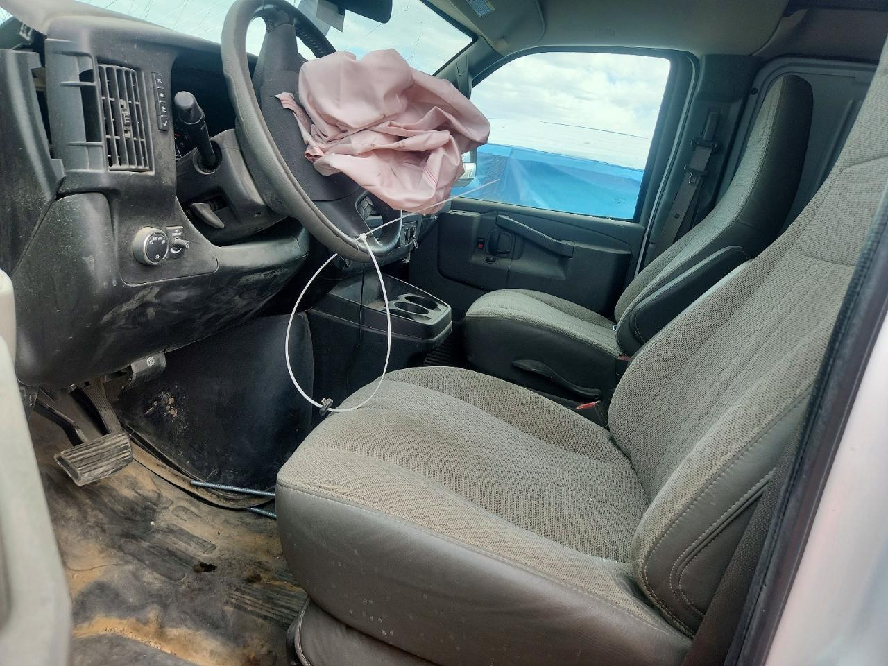 GMC Savana G2500