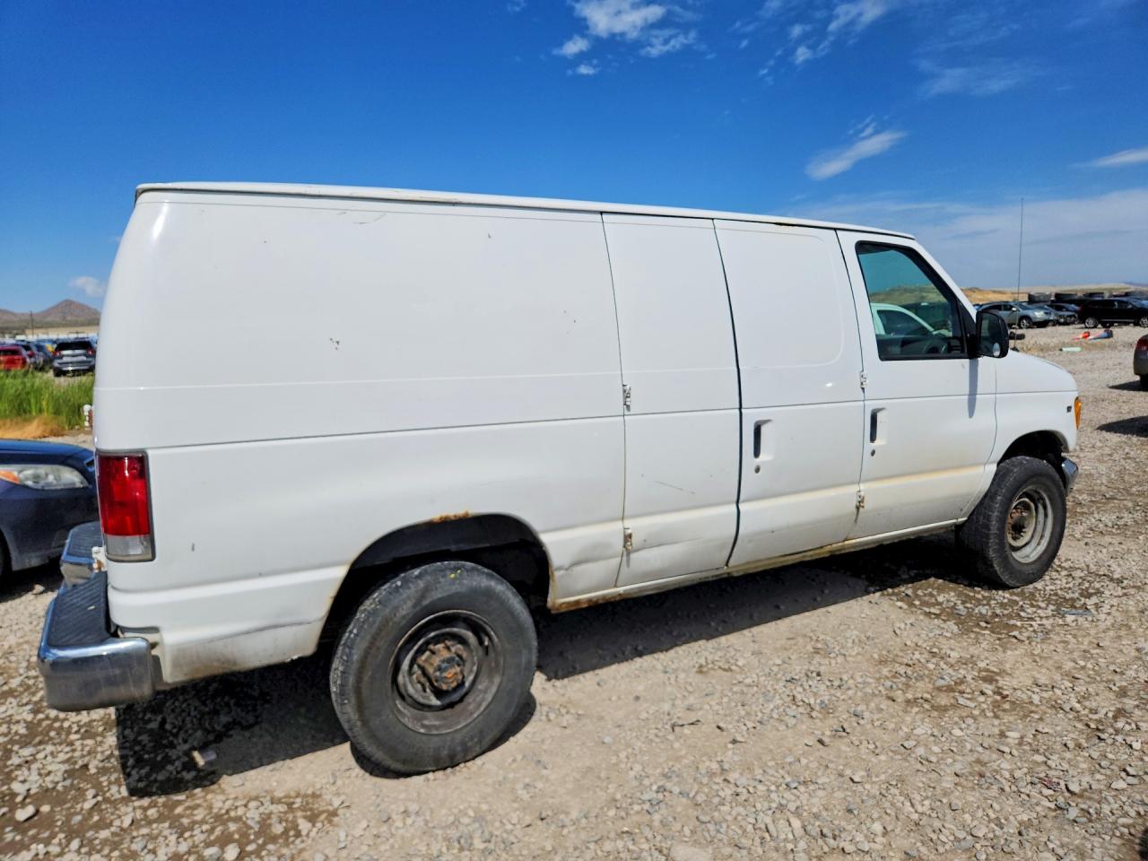 Ford Econoline E350 Van