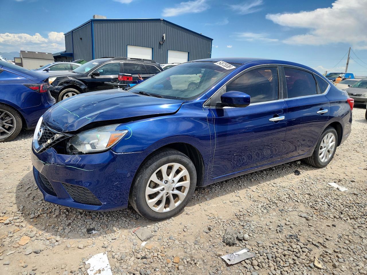 Salvage Nissan Sentra Image